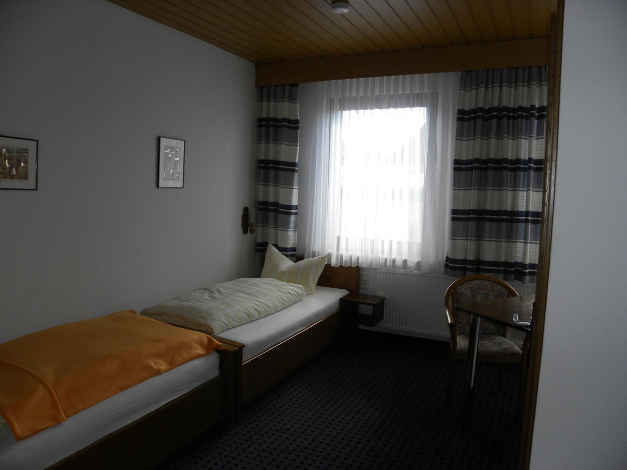 Hotel Thüringer Hof Richelsdorf Zimmer foto